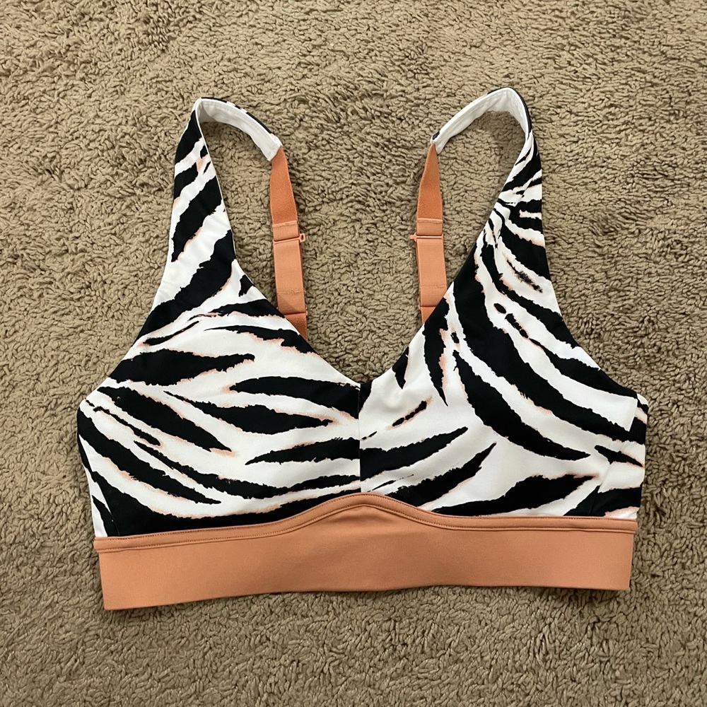 Fabletics Sports Bra